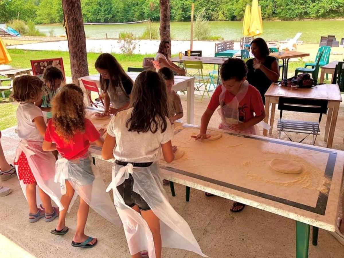 Camping Les Lacs D'Armagnac Bretagne-d'Armagnac Esterno foto
